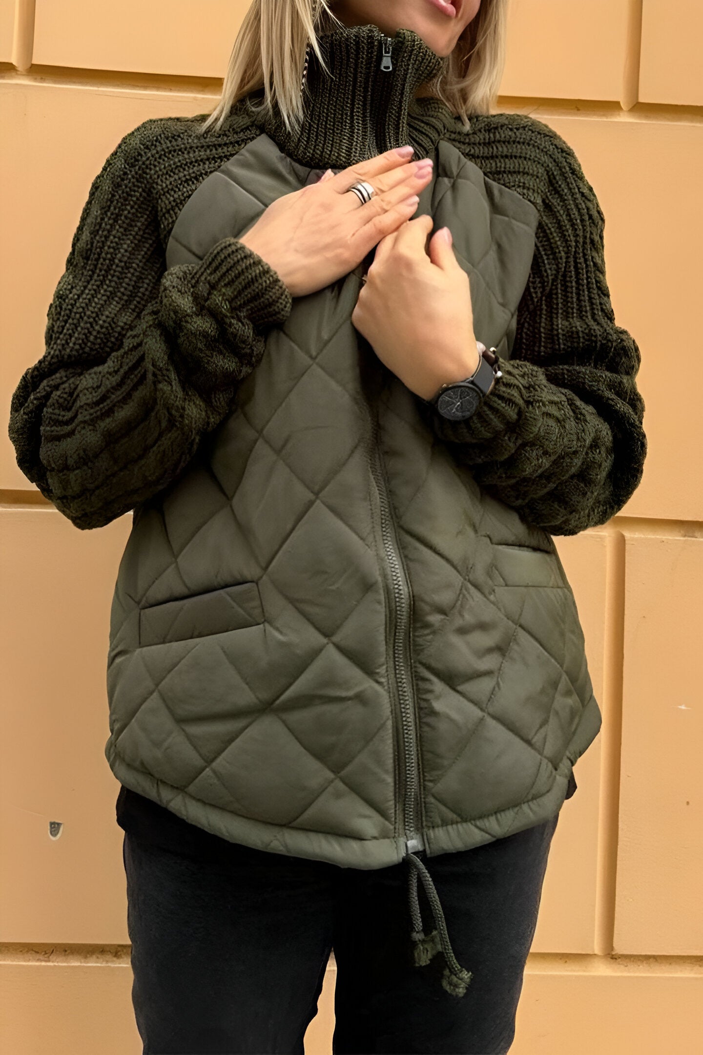 Therese | Zipfeljacke aus Patchwork-Strick