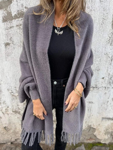 Greta - Lässige Langarm-Jacke mit Fransen und gestricktem Schal