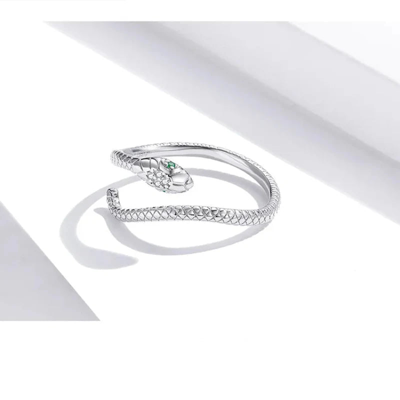 „Nightfang“ | Ring aus Sterlingsilber