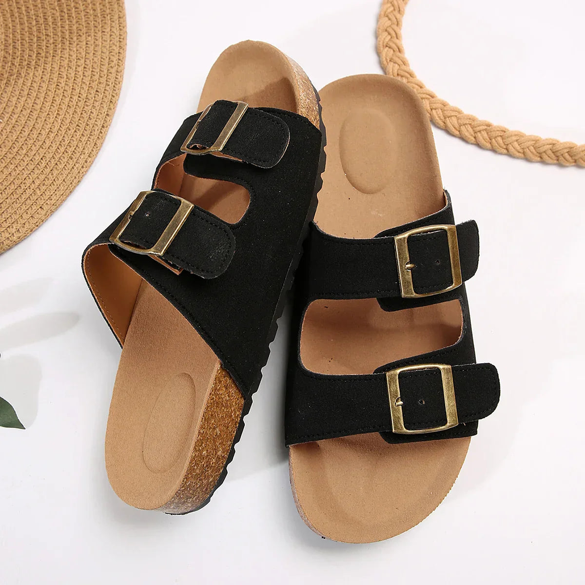 Romana |  Sandalen
