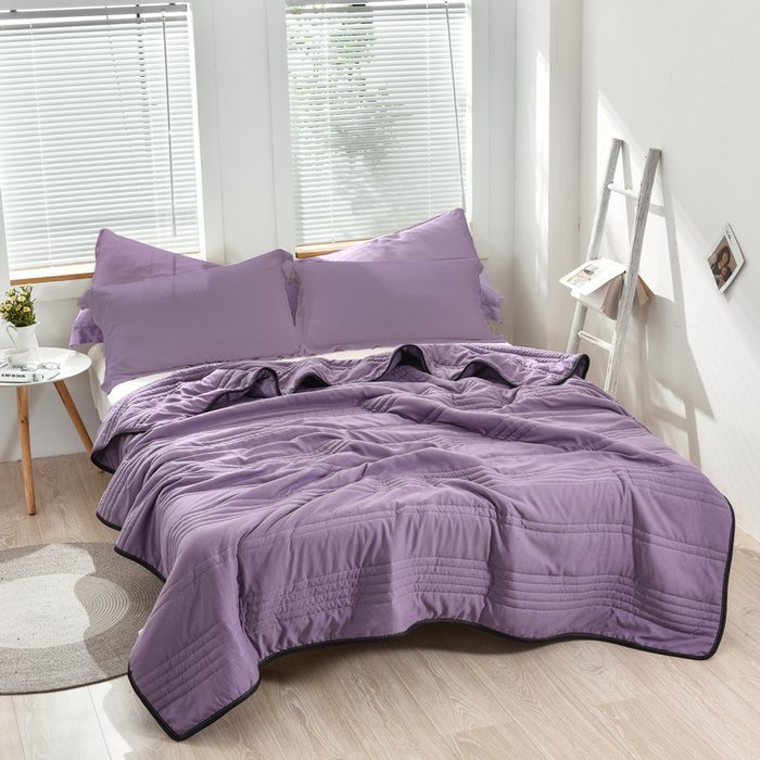 Coole Seidige Kingsize Sommerdecke