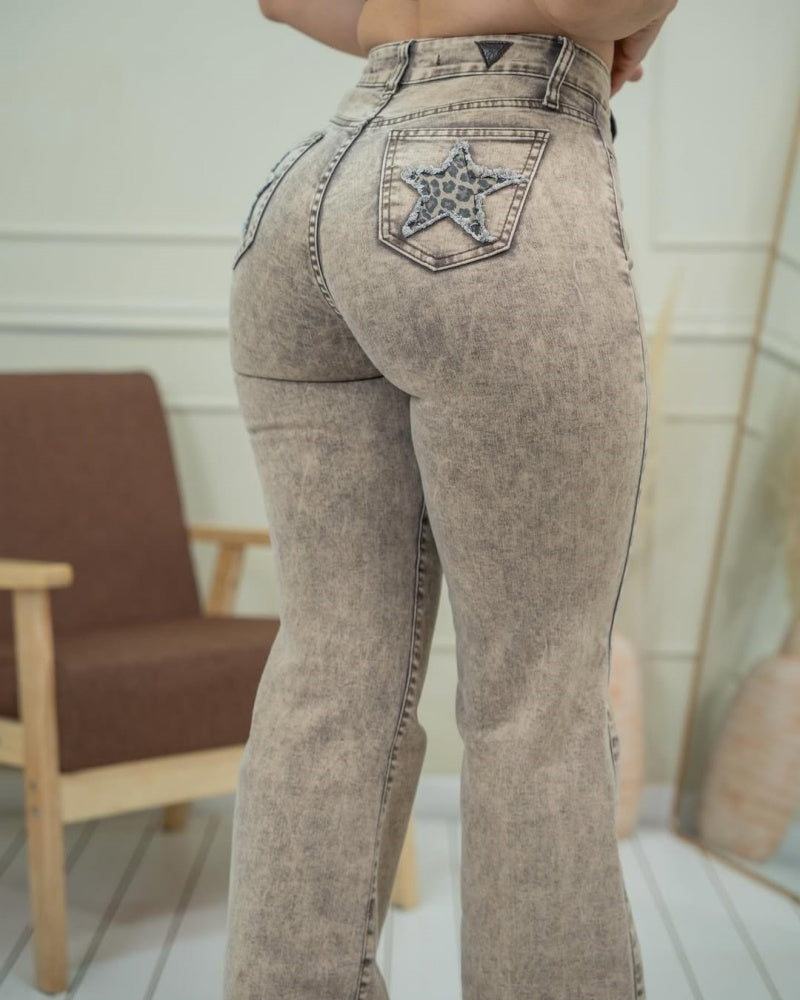 Verwaschene High Waist Hosen mit Sternmuster