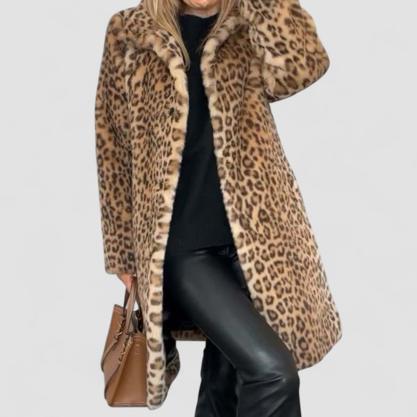 Aliyah - Kuschelige Leopardenjacke