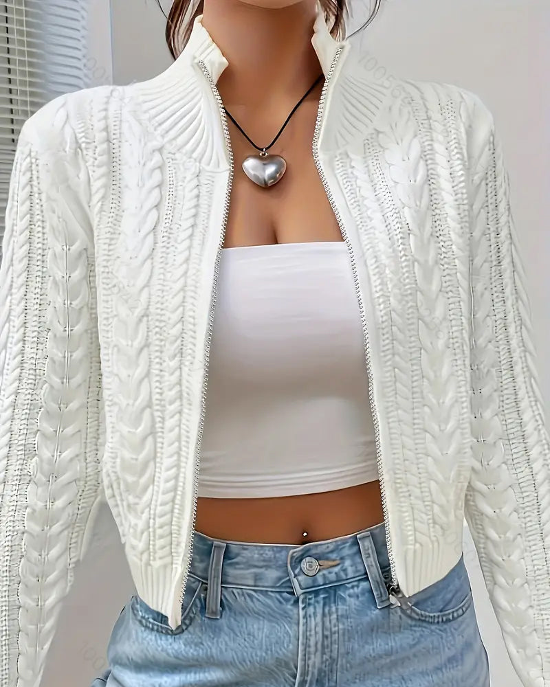 Steppjacke mit Reißverschluss im Zopfmuster