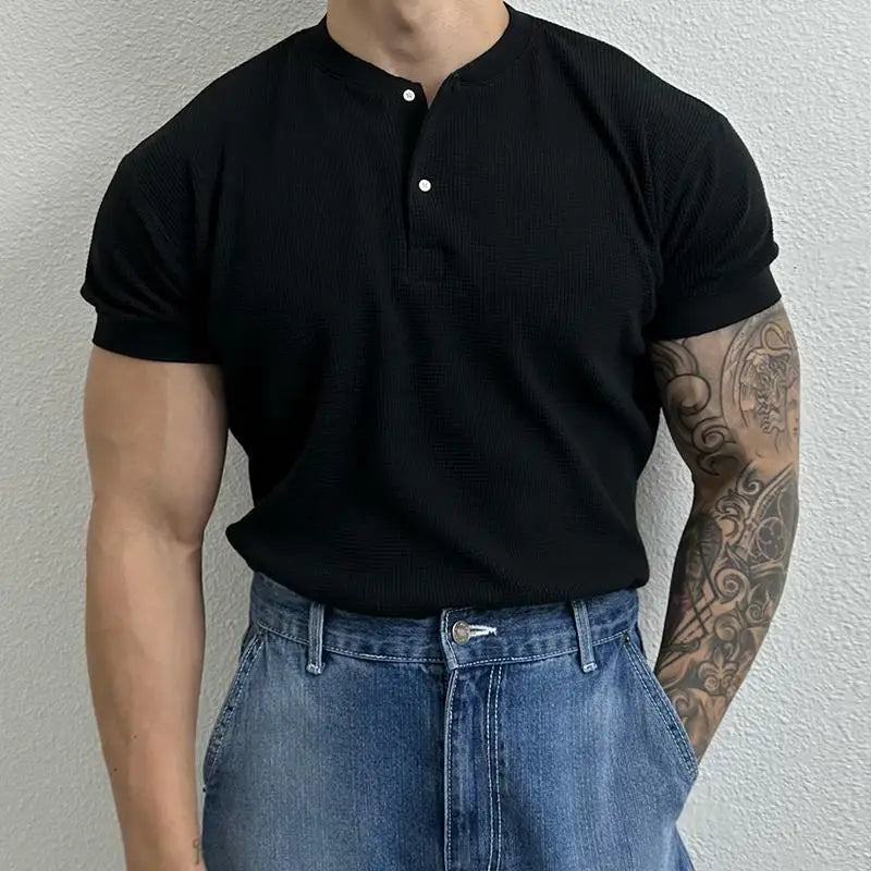 Bastion Herren Fitted T-Shirt