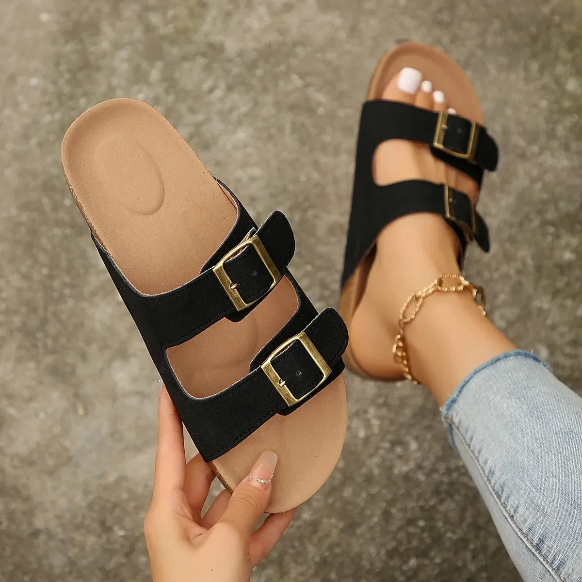 Romana |  Sandalen