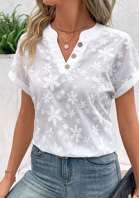Daisy | Bluse mit bestickten Knöpfen