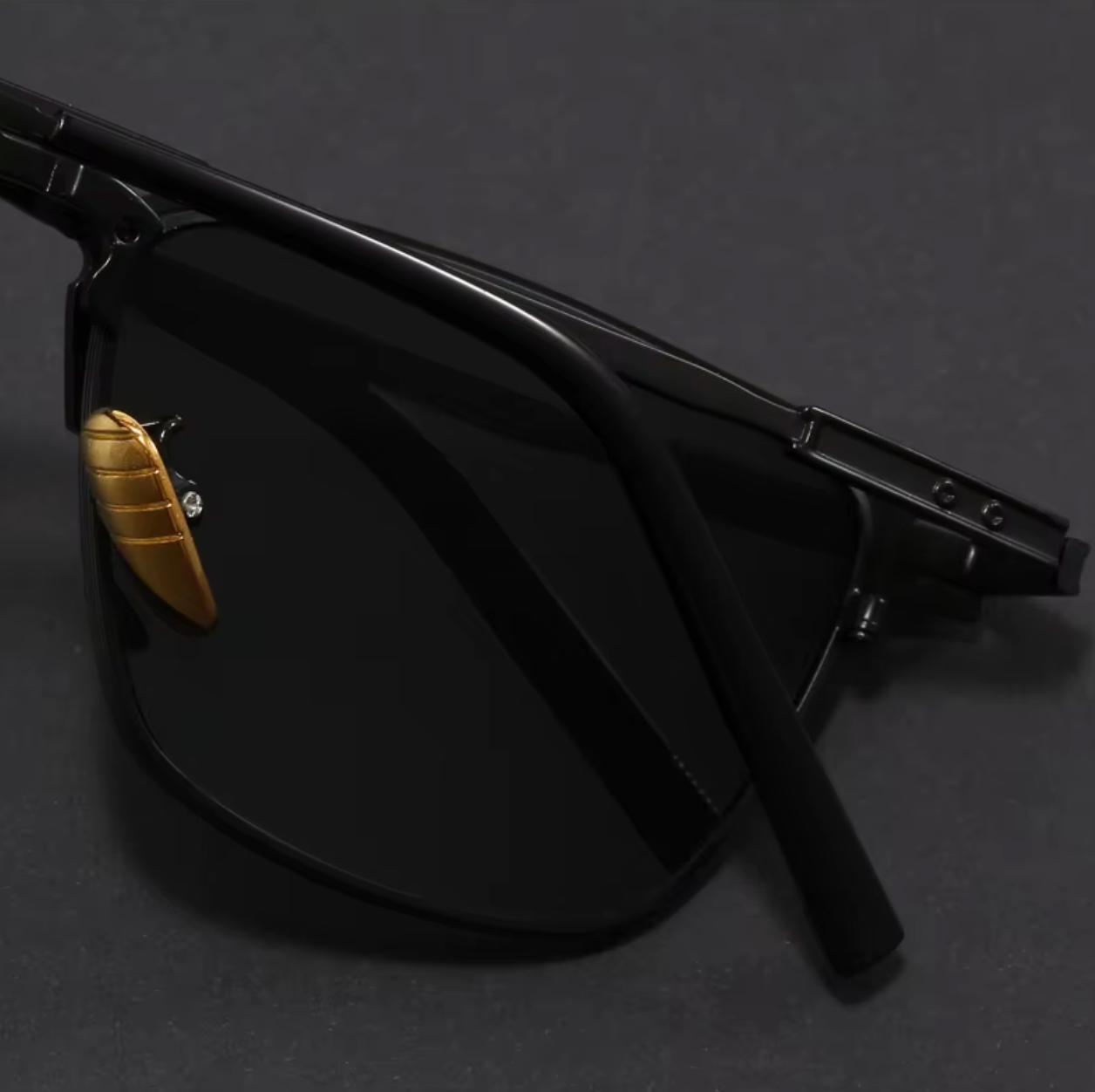 Voltage | Polarisierte Titan-Sonnenbrille