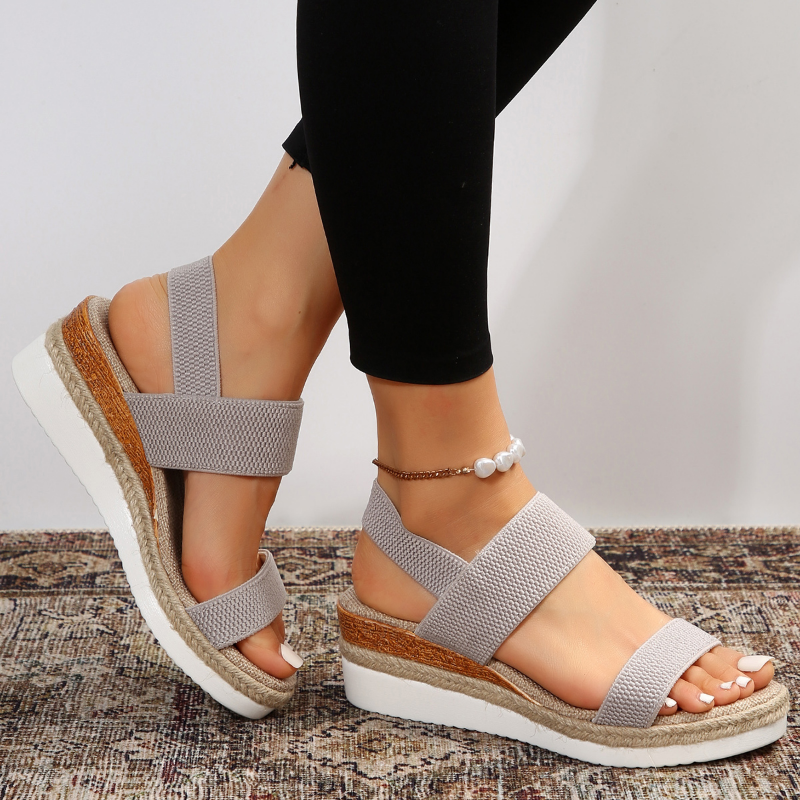 Stylische Mid-Sandalen für Frauen