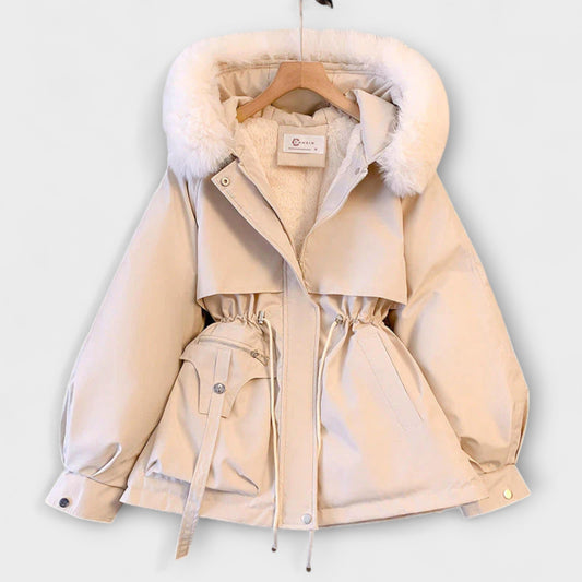 Elegante Winterjacke Brévine mit Pelzkragen